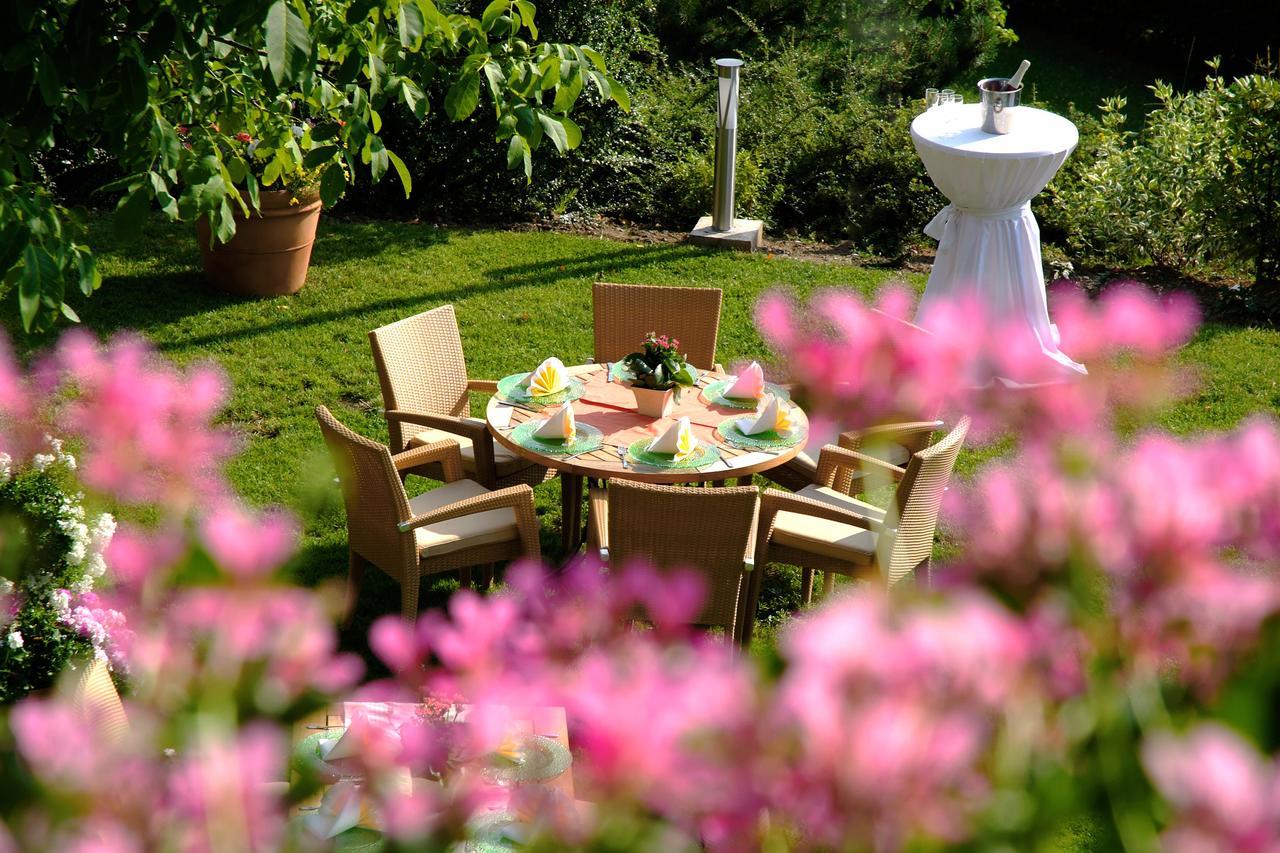 Hotel-Restaurant Distlerhof Leinburg Exterior foto